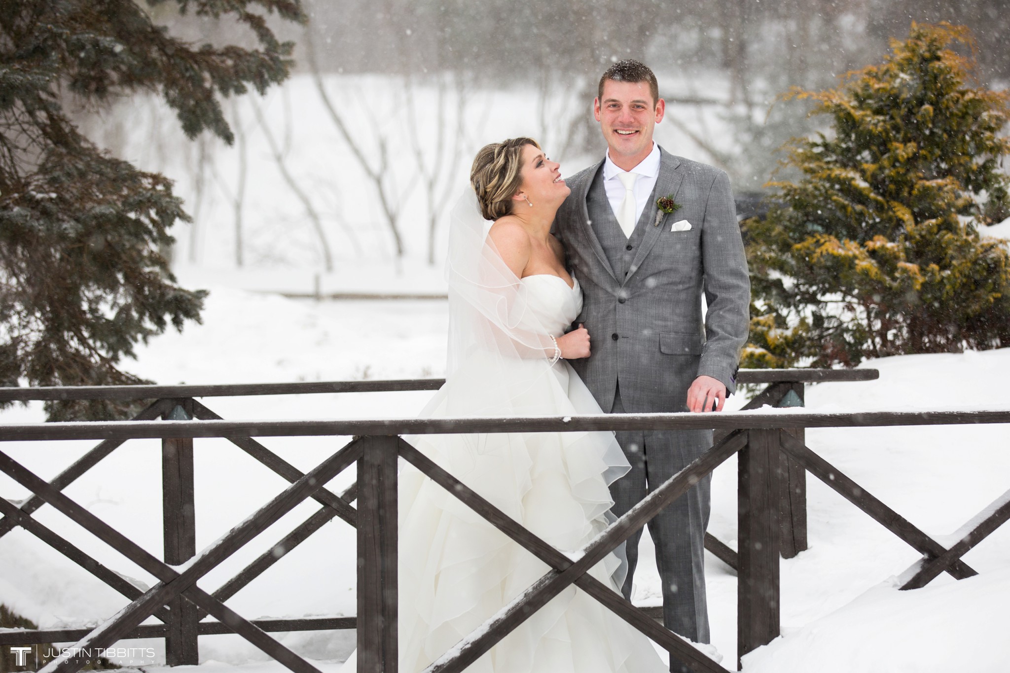 Kulanko Crooked Lake House Wedding-241