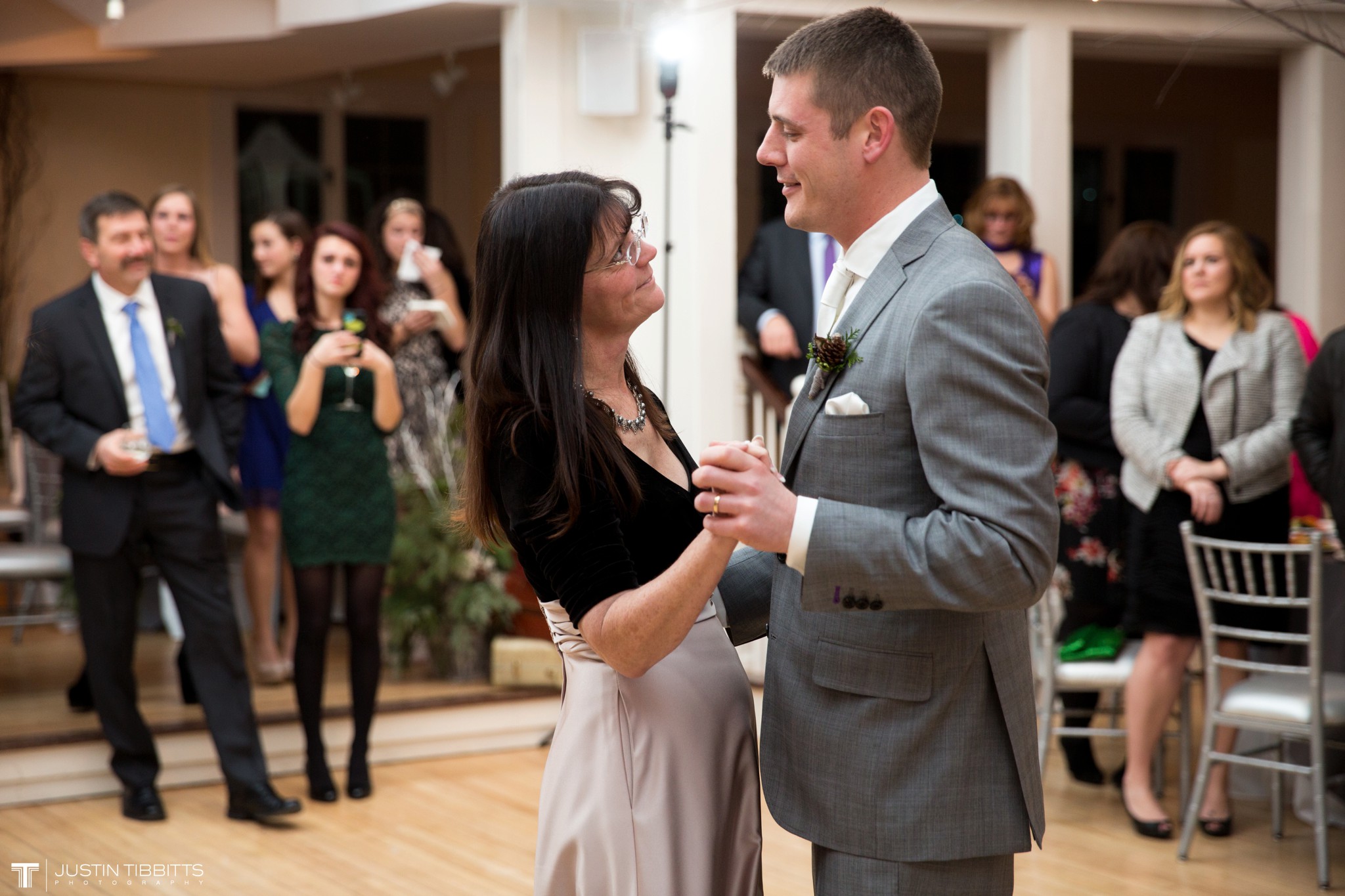 Kulanko Crooked Lake House Wedding-439