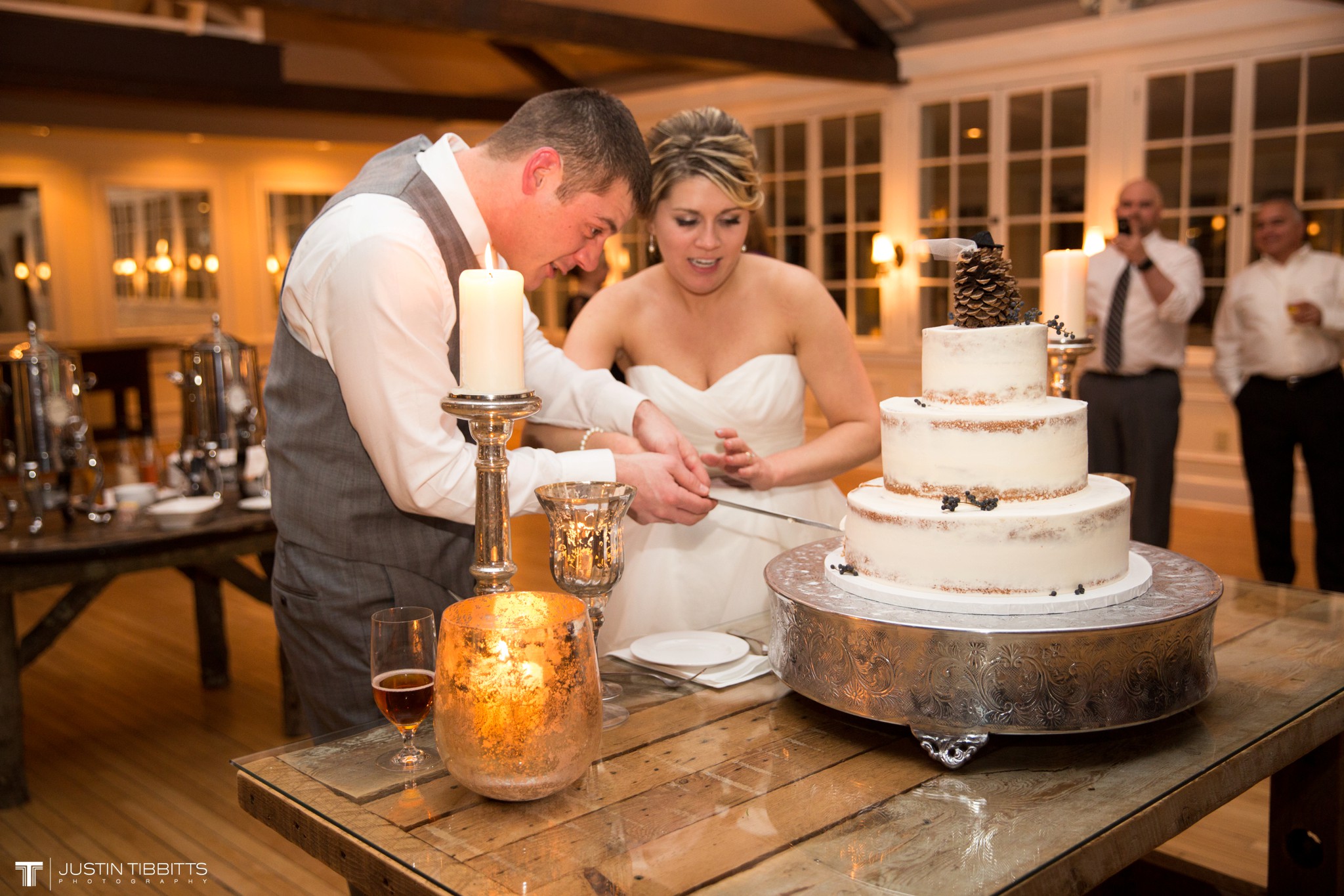 Kulanko Crooked Lake House Wedding-583