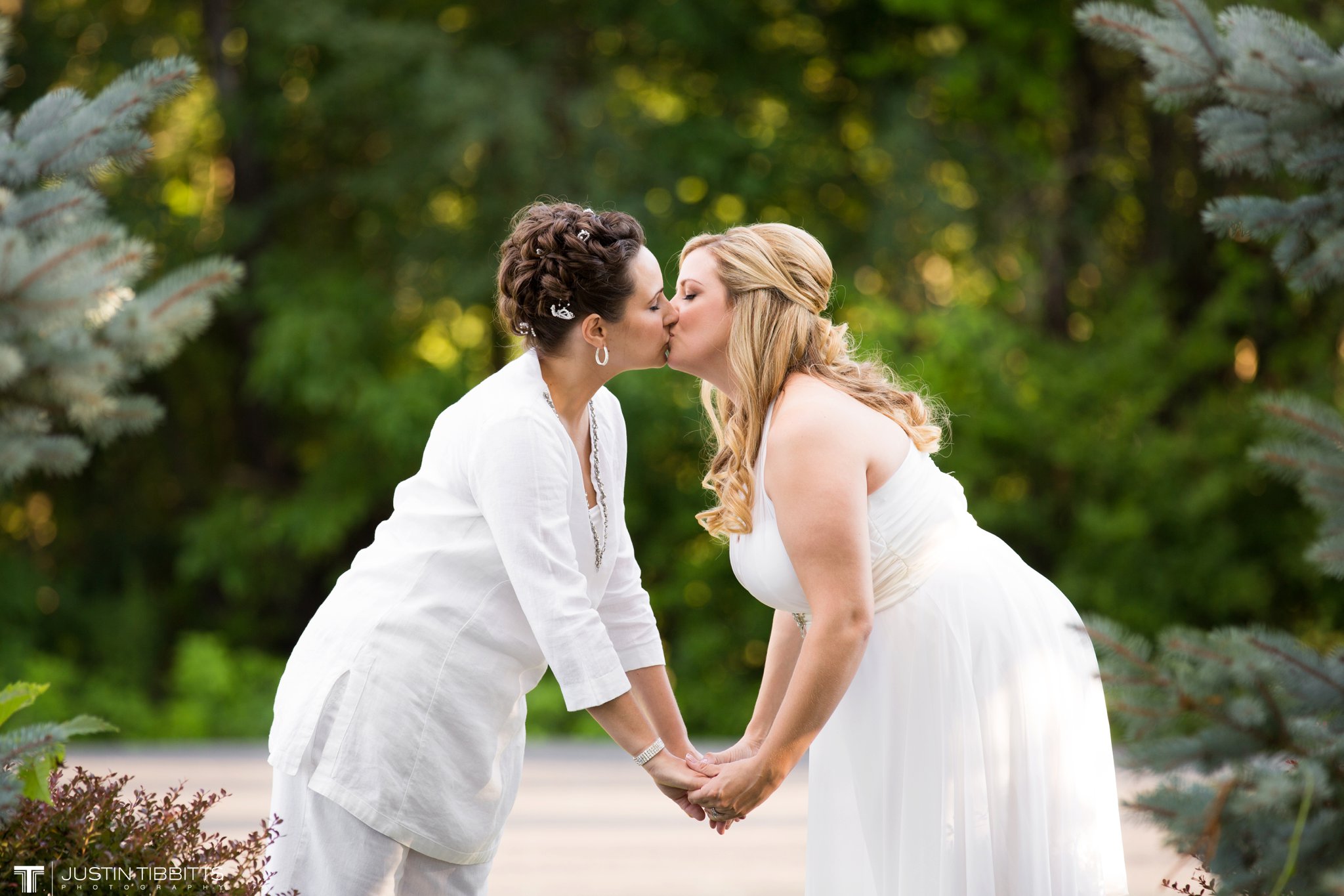 Brittany and Alyce's Normanside Country Club Wedding_0111