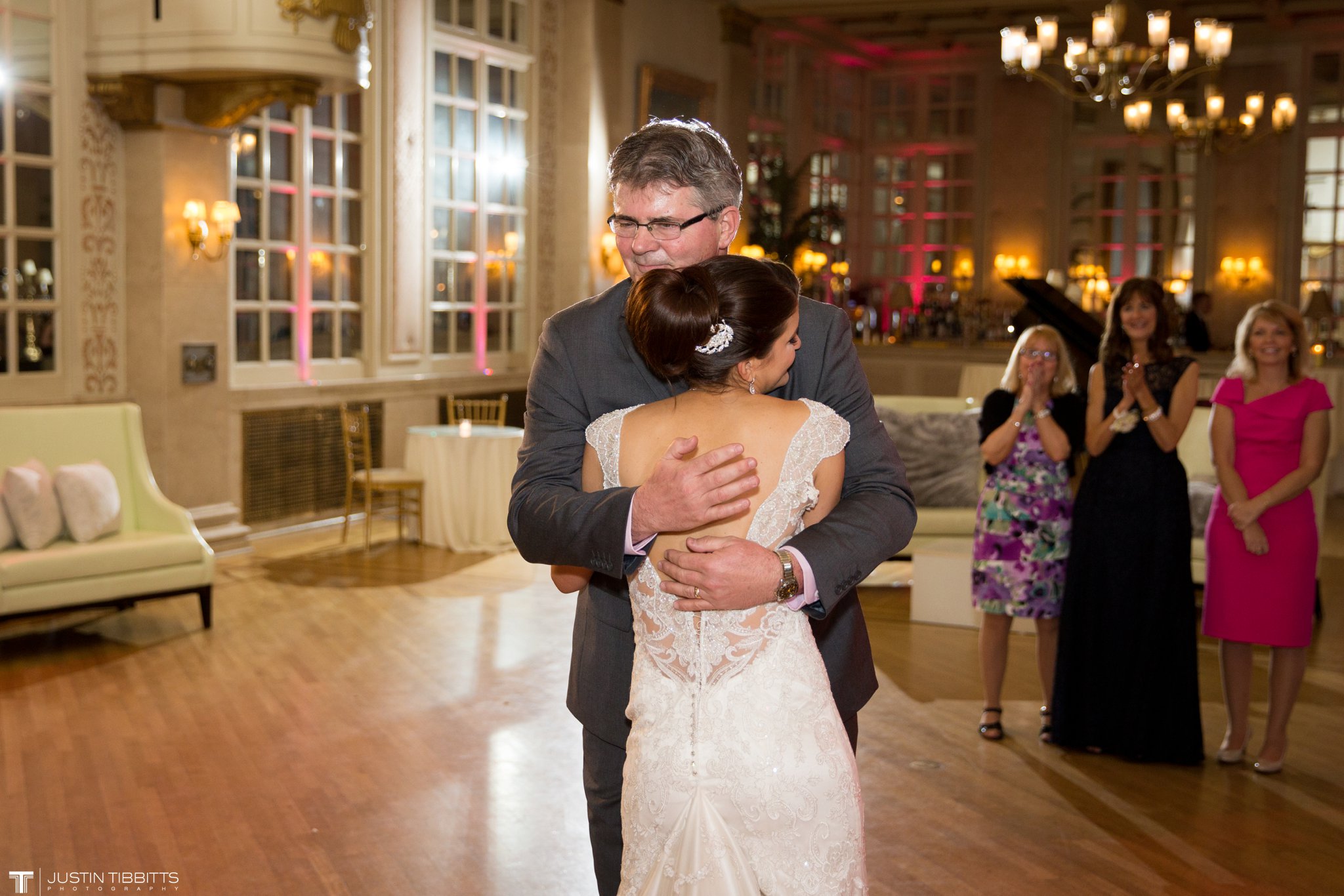 Mr and Mrs Nix (715 of 1119)