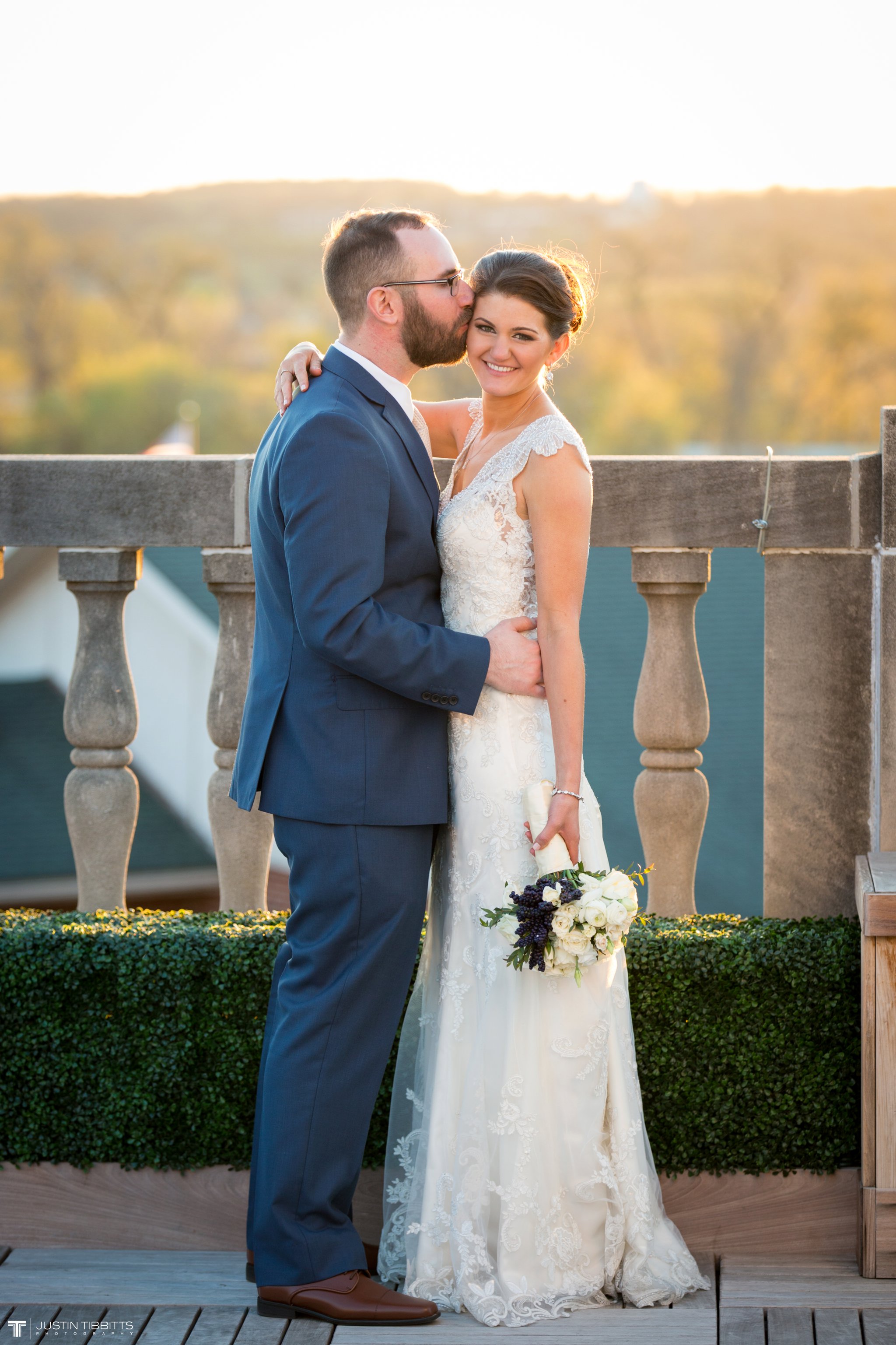 Mr and Mrs Nix (786 of 1119)