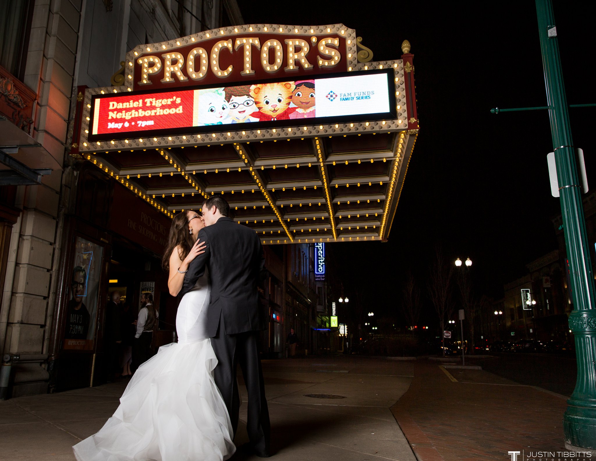 Antonia and Nicks Key Hall at Proctors Wedding Photos_0198