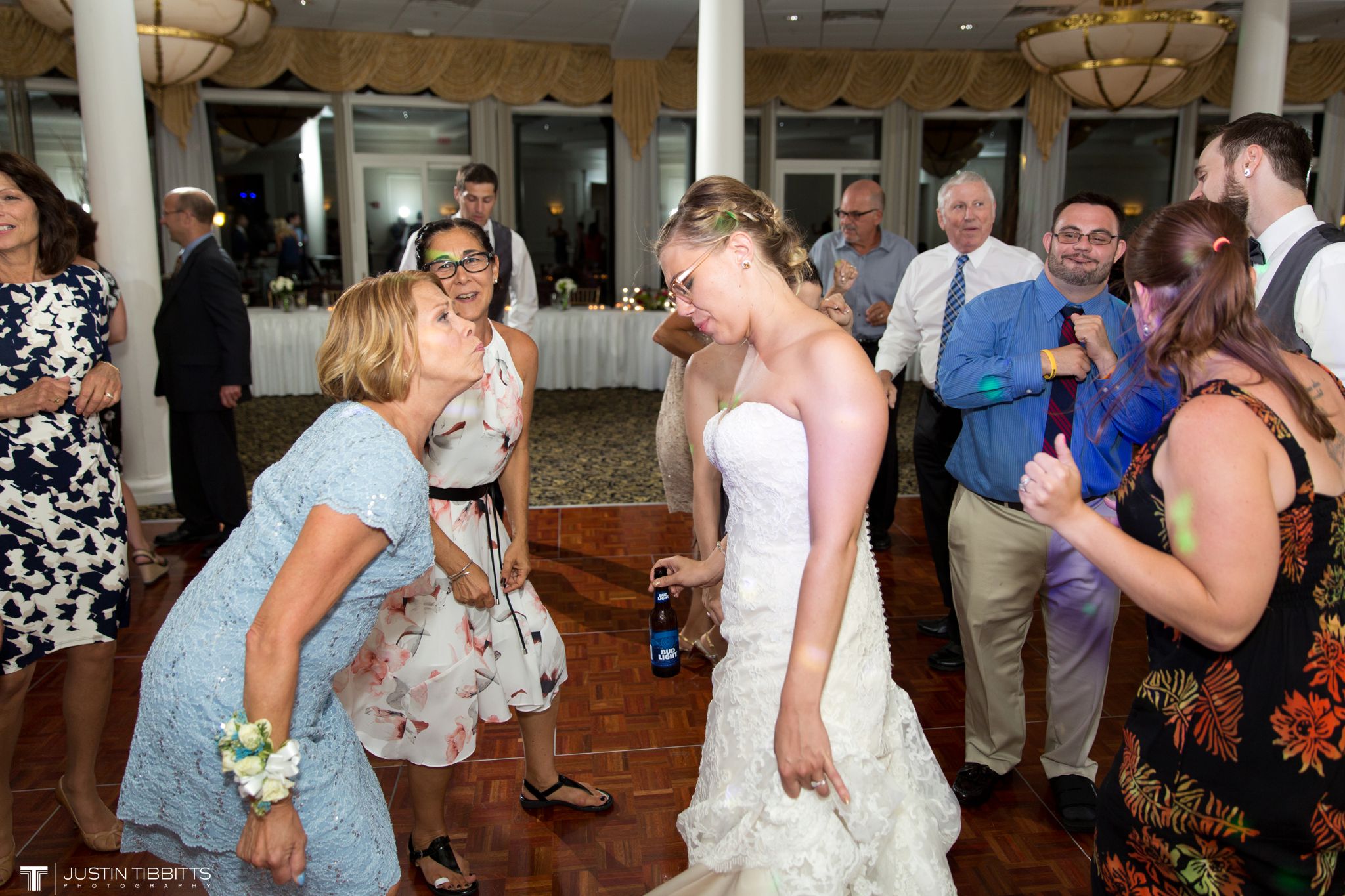 albany-country-club-wedding-photos-with-katherine-and-greg_0108
